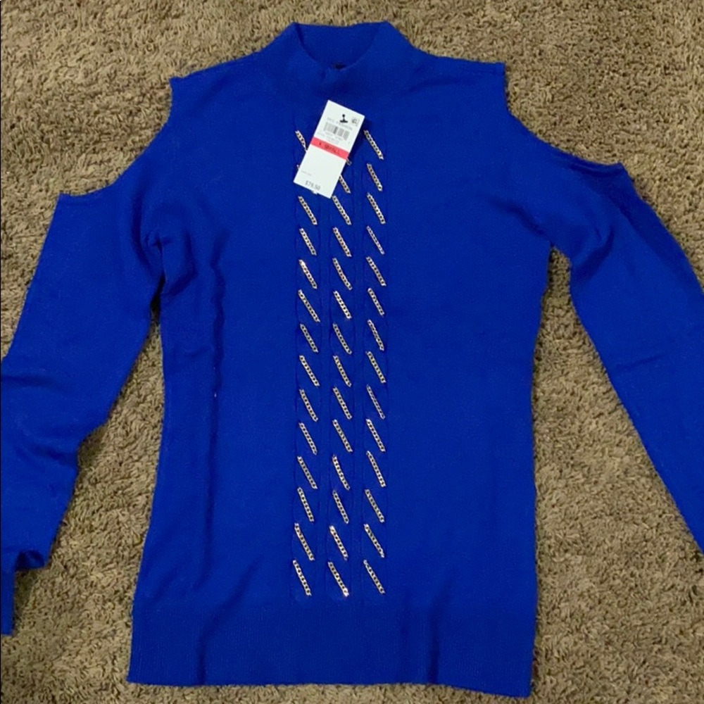 Women shirt